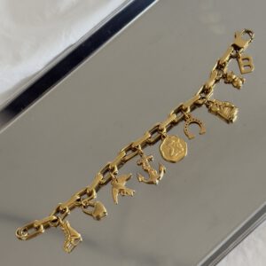 BESTEMOR ARMÅNDET GULL